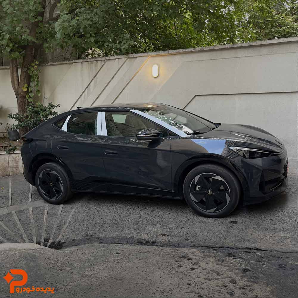 نمای جانبی ایدی یونیکس پیور نمای جانبی ایدی یونیکس پیور