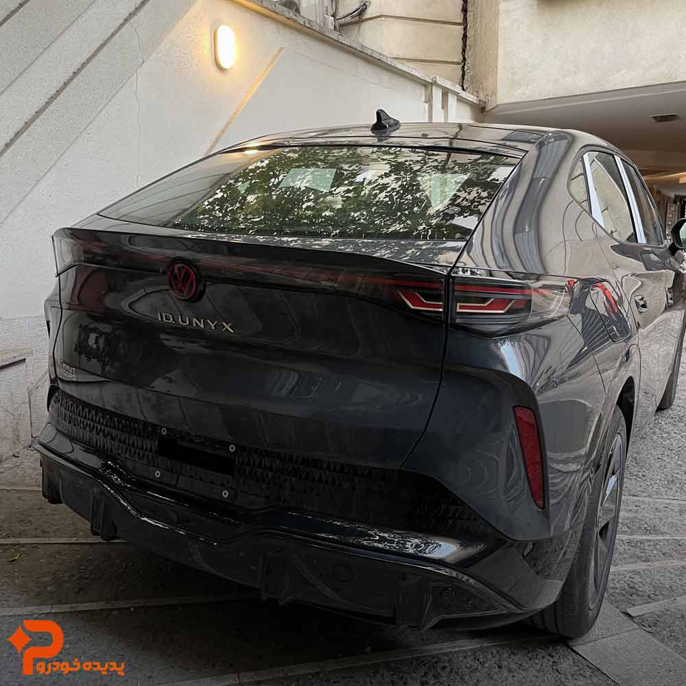 نمای عقب ایدی یونیکس پیور نمای عقب ایدی یونیکس پیور